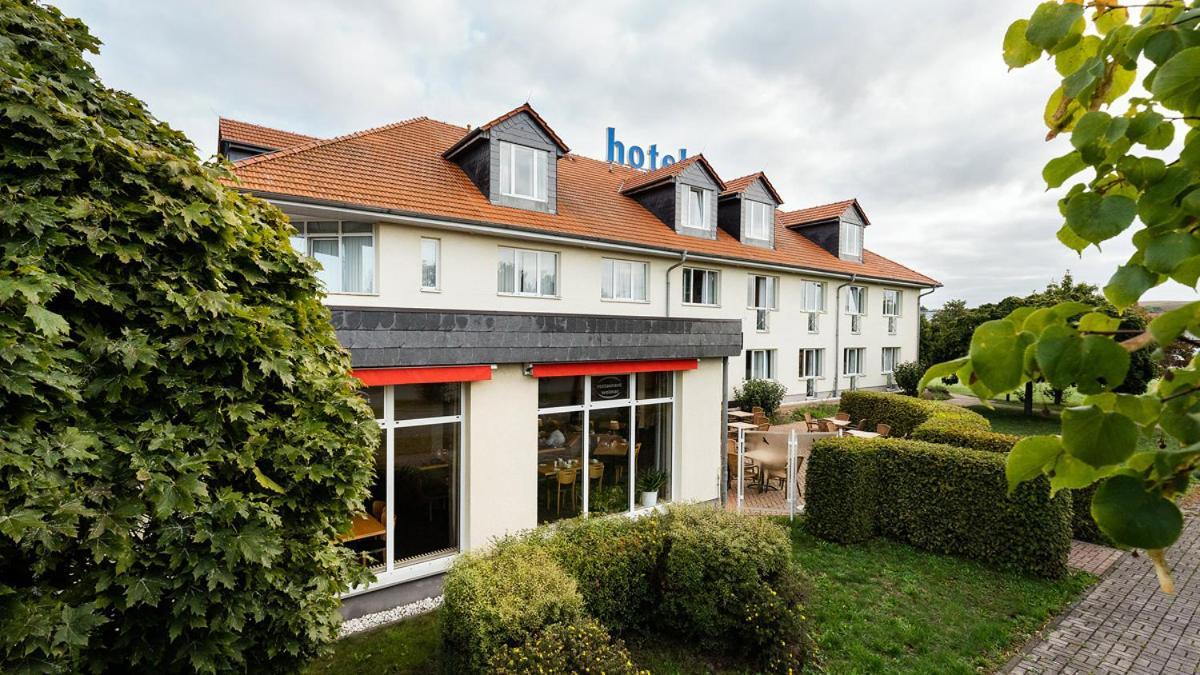 Hotel Ilmtal Mellingen ภายนอก รูปภาพ